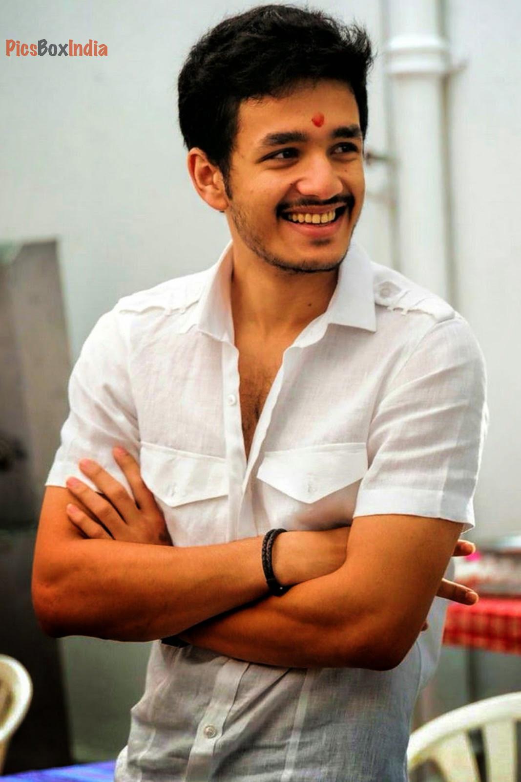 1067x1600 Akhil Akkineni hình nền https://wallpaperaccess.com/full/4070375.jpg