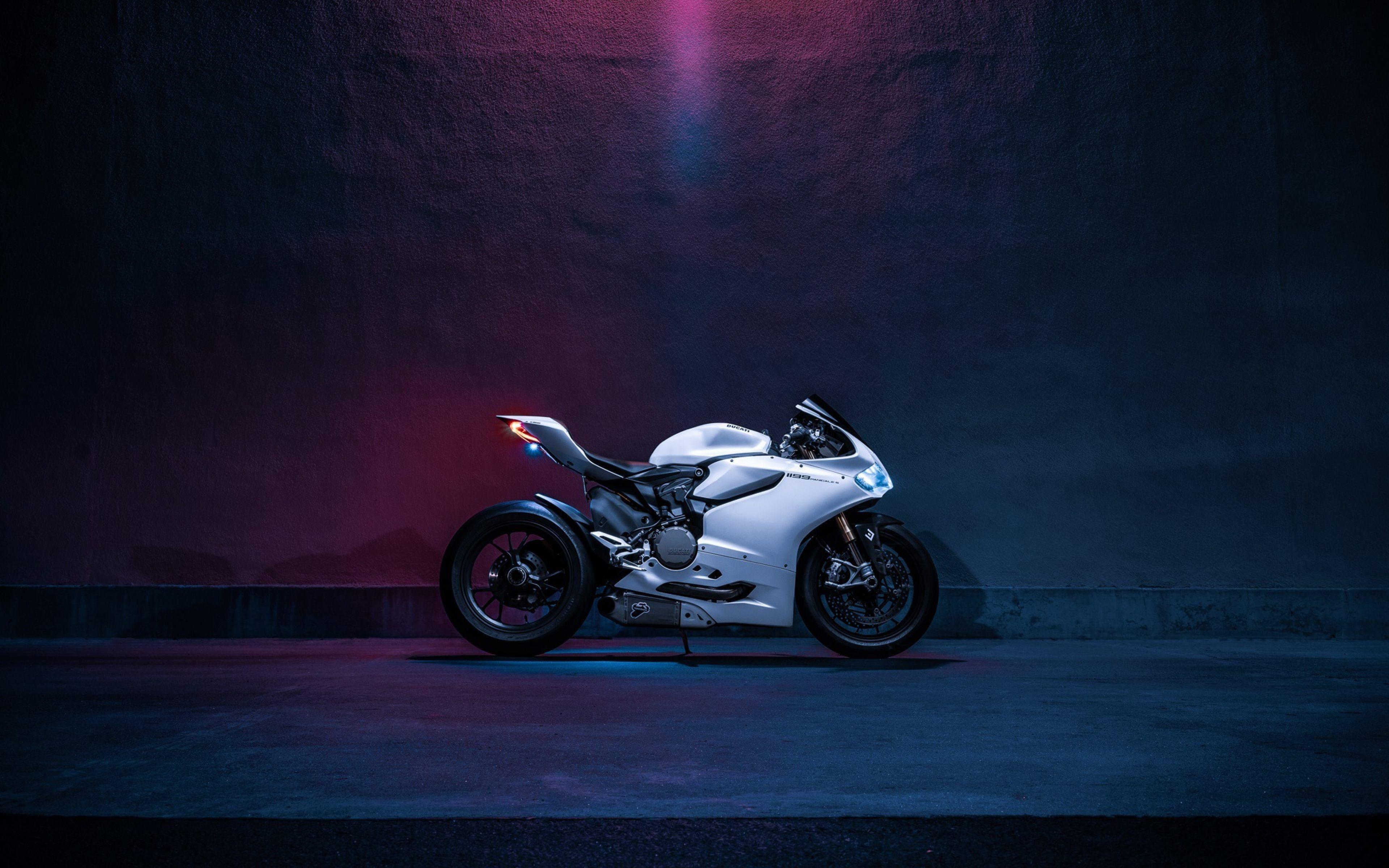 3840x2400 Motorcycle wallpaperx2400