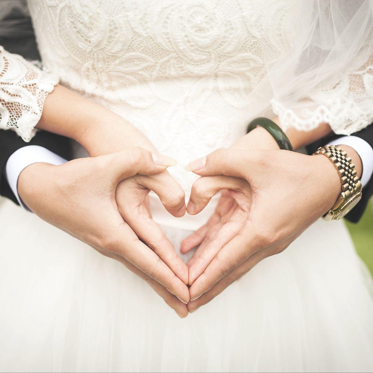 1280x1280 Download wallpaper 1280x1280 wedding, hands, heart, love, romance ipad, ipad ipad mini for parallax HD background