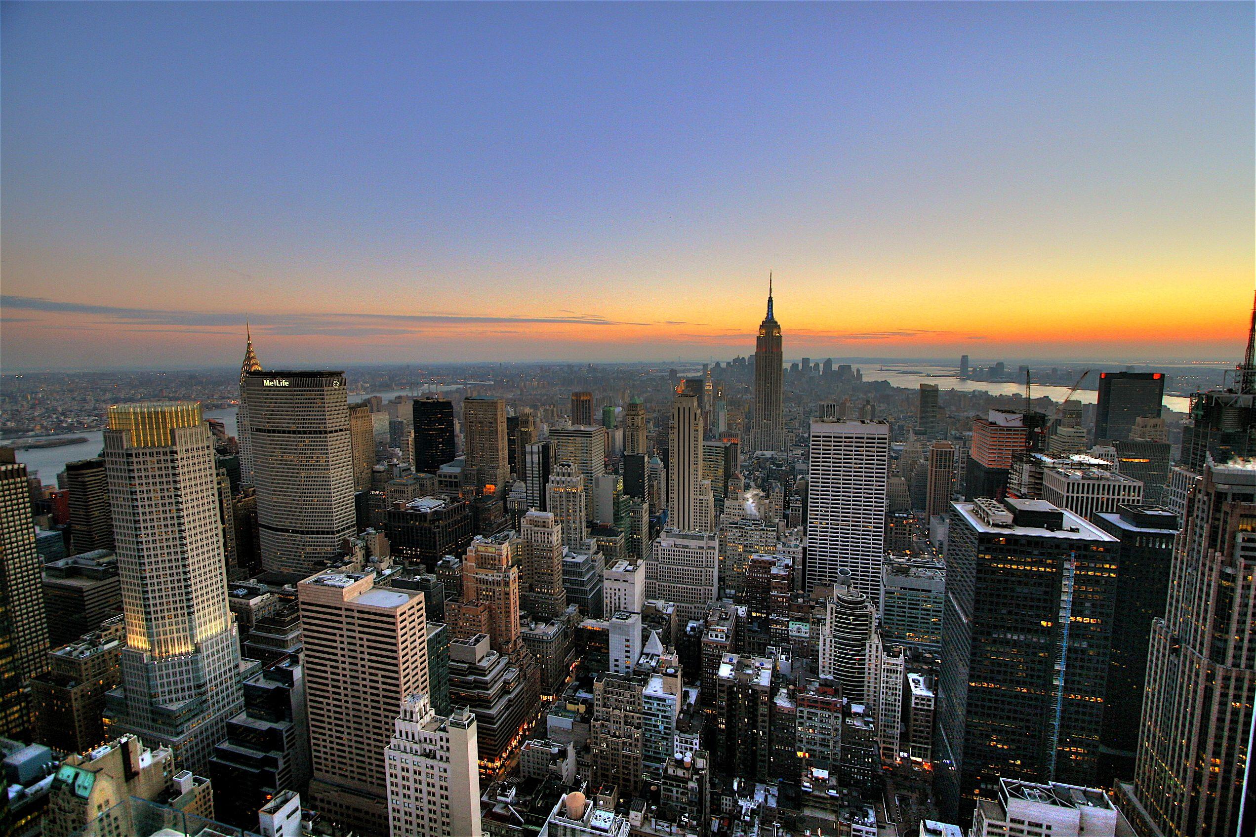 2543x1695 Download mac wallpaper HD new york York City Skyline Sunset