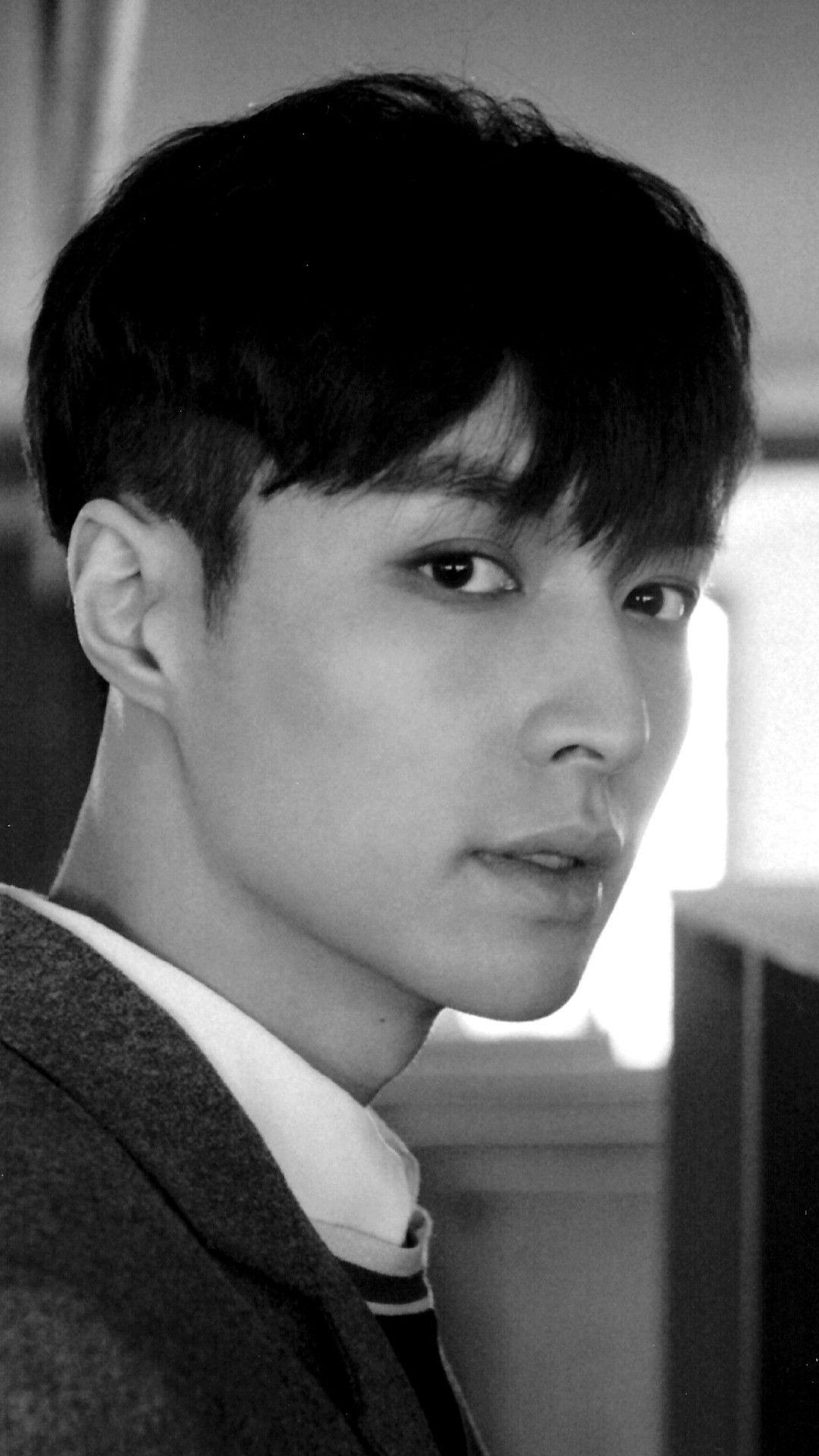 Zhang Yixing Wallpapers - Top Free Zhang Yixing Backgrounds