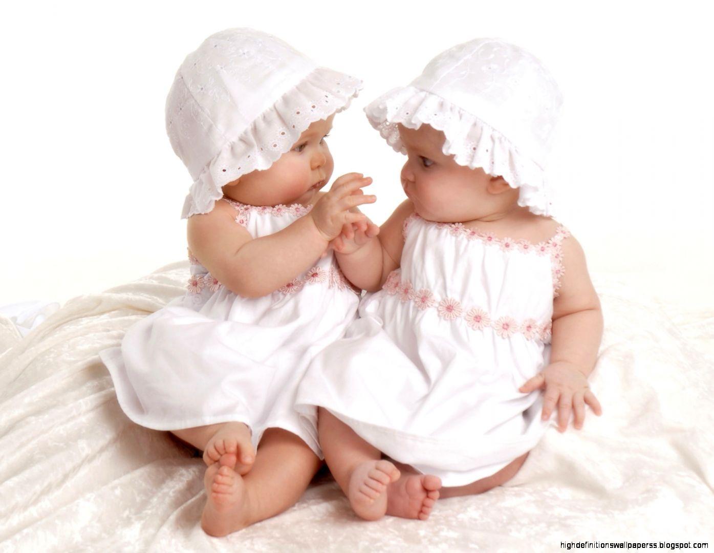 Twin Babies Wallpapers - Top Free Twin Babies Backgrounds - WallpaperAccess