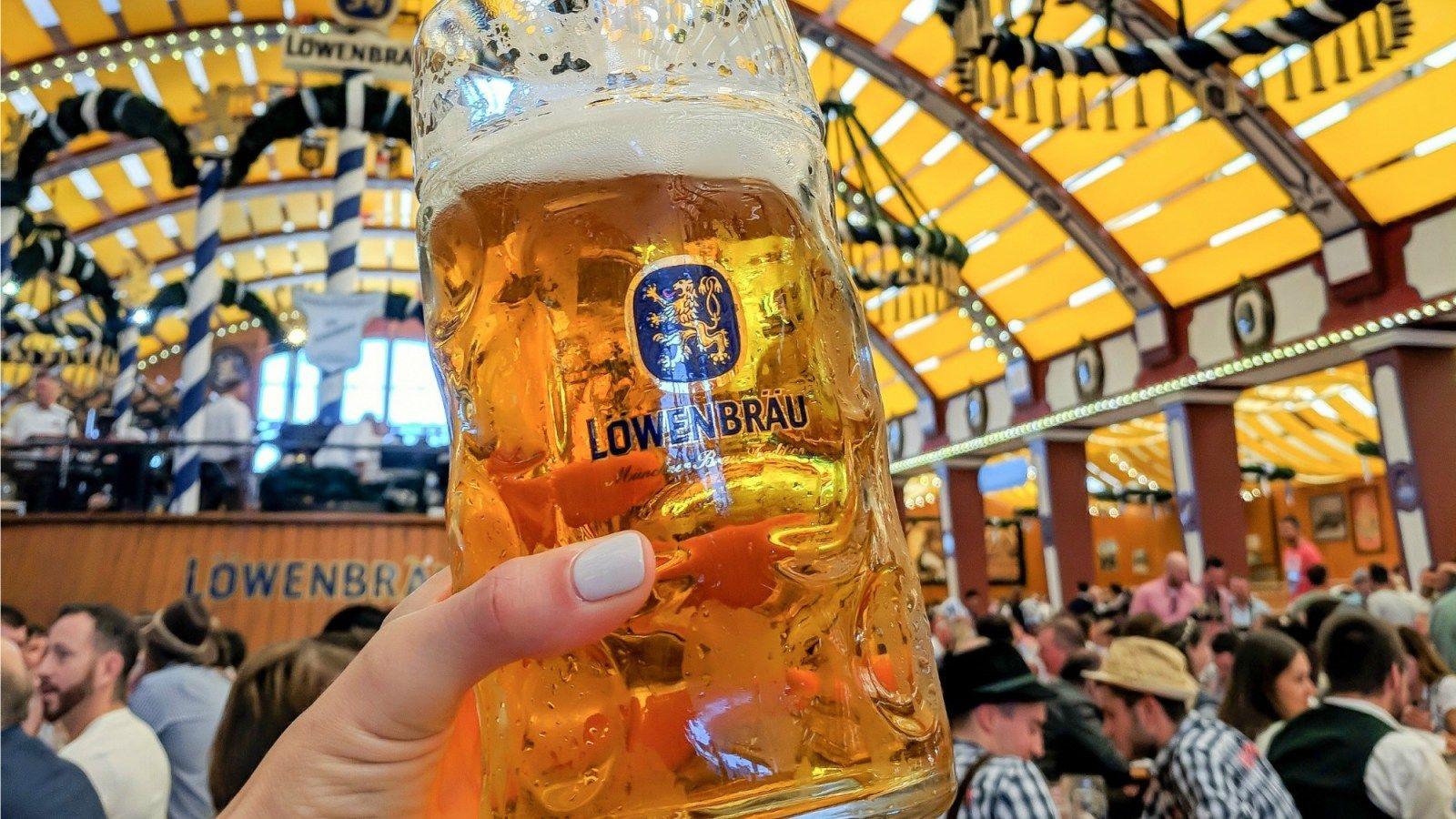1600x900 Oktoberfest Party Beer: Full Guide to Becoming the Host With the Prost!