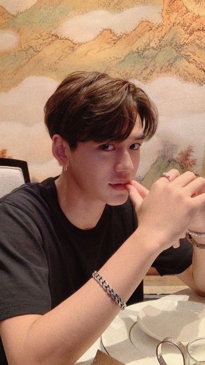 720x1280 TAILORED KPOP WALLPAPERS