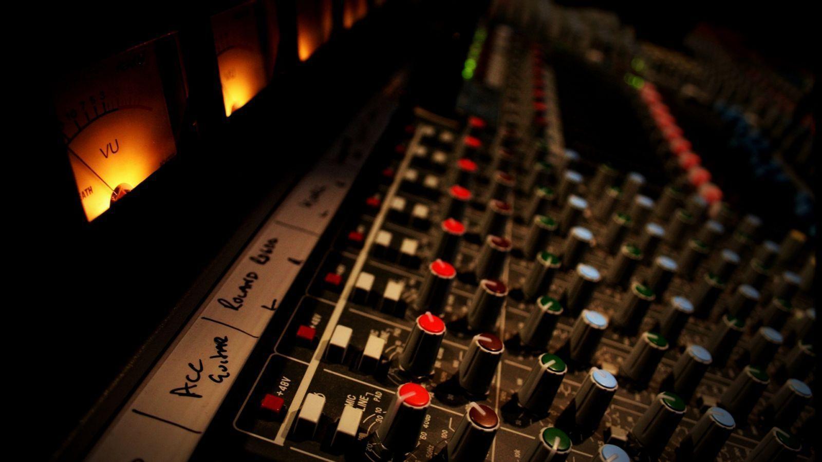 1600x900 Radio Background. Ham Radio Map Wallpaper, Radio Background and Radio Waves Wallpaper
