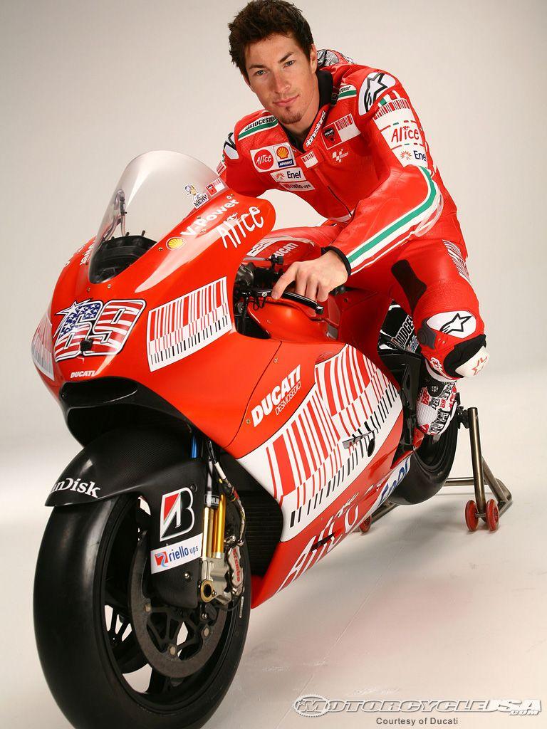 768x1024 768x1024px Nicky Hayden (308.25 KB).06.2015