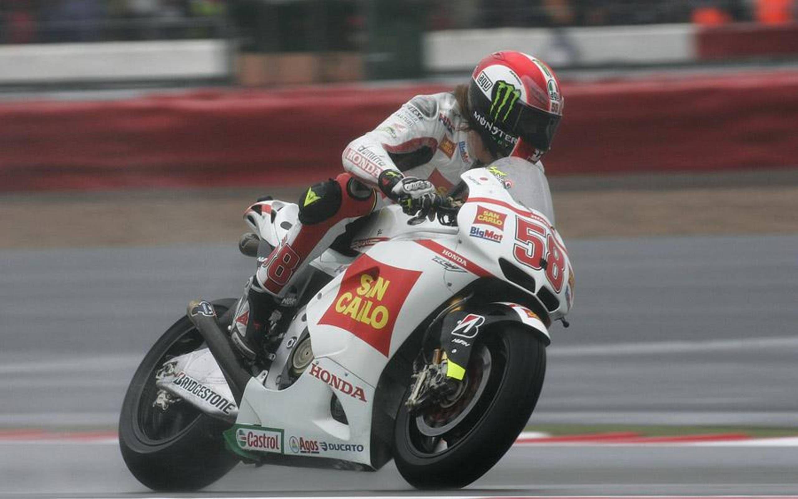 2560x1600 MotoGP: Marco Simoncelli killed at Malaysian Grand Prix