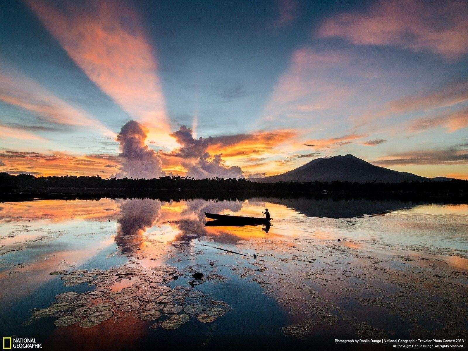 1600x1200 Lakes: National Mountains Sunrise Lakes Geographic Pads Nature