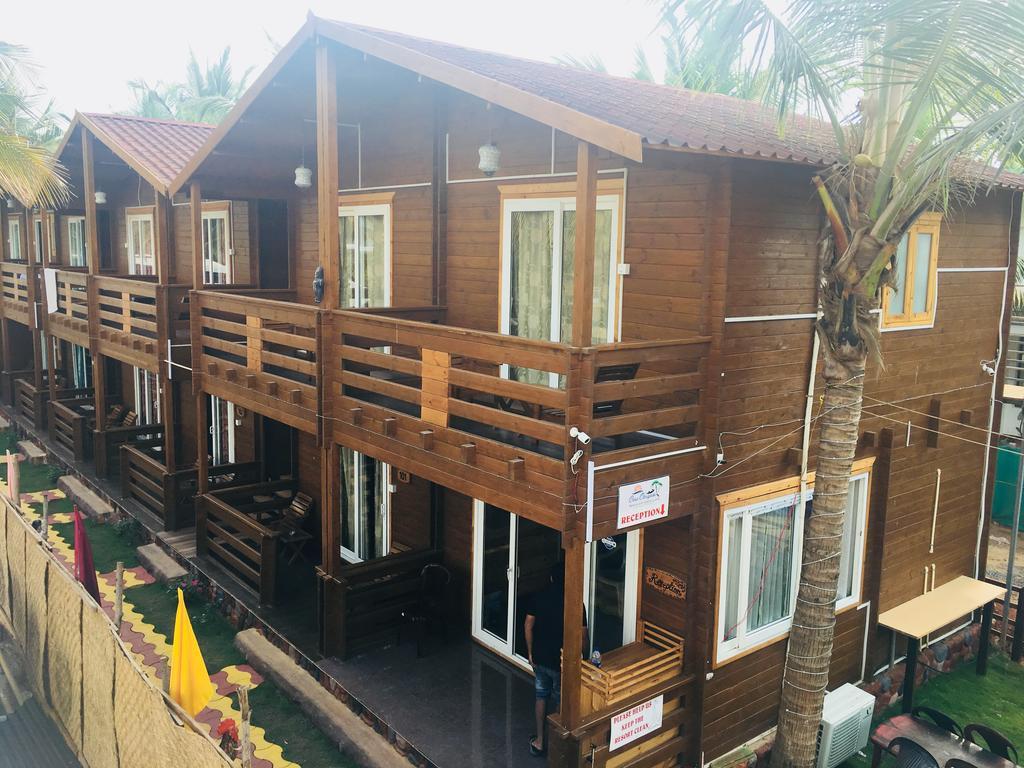 1024x768 SUSEGAD CASA BEACH COTTAGES Photo, Image and Wallpaper, HD Image, Near