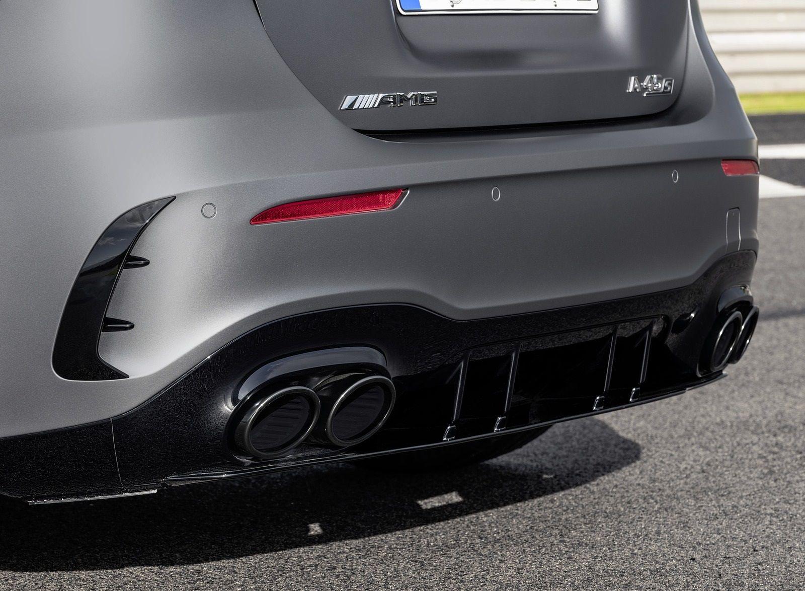 1600x1174 Mercedes AMG A 45 S 4MATIC+ Exhaust Wallpaper (80)