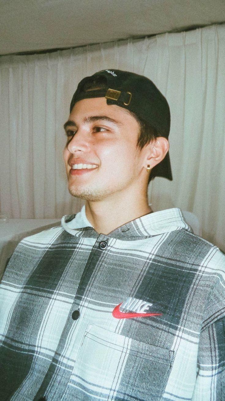 735x1307 James Reid Wallpaper, Nadine Lustre, Jadine, Otp, Bambam, Reid, Download Wallpaper