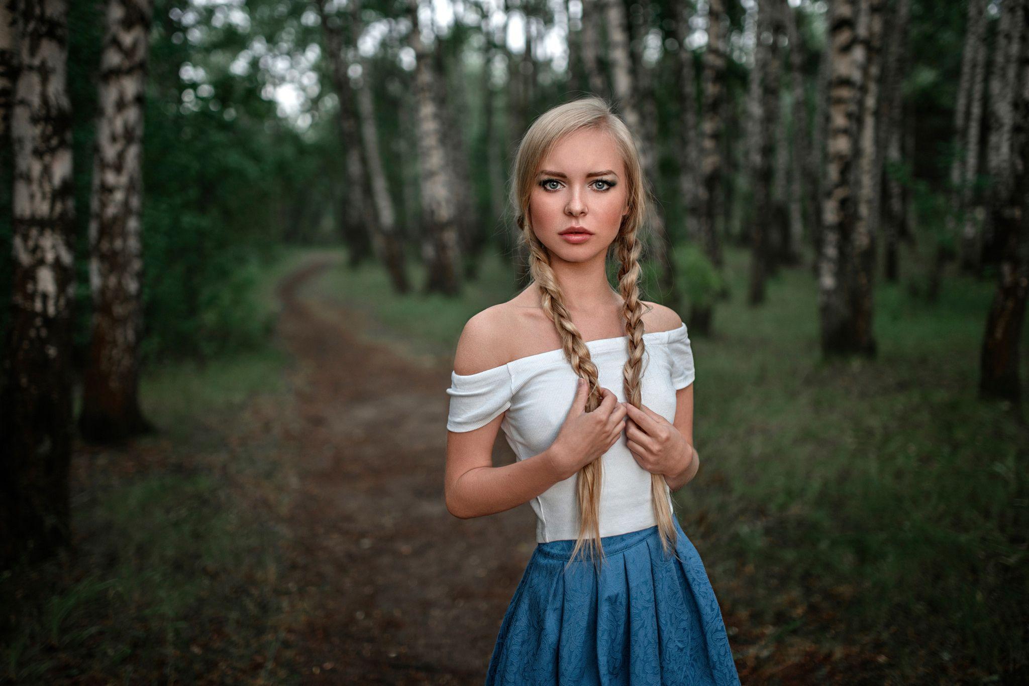 2048x1367 Wallpaper Forests Russian style beauty, Victoria Pichkurova