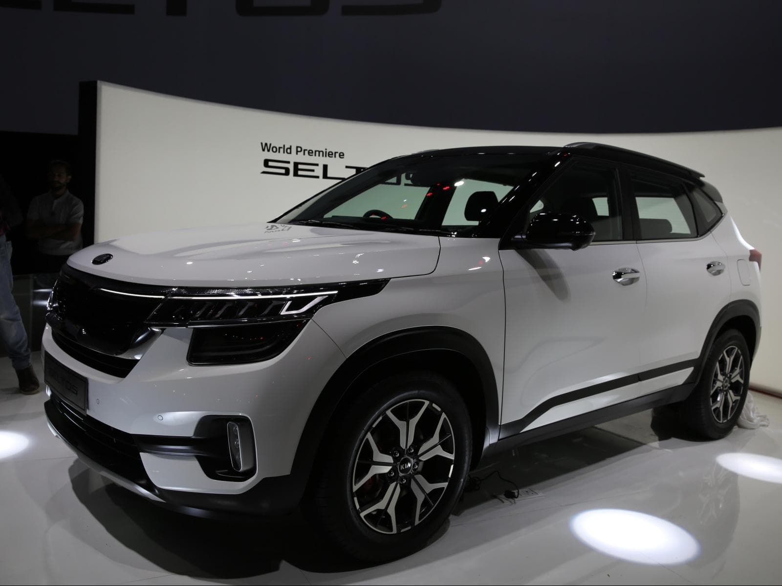 1600x1200 KIA Seltos wallpaper, free download