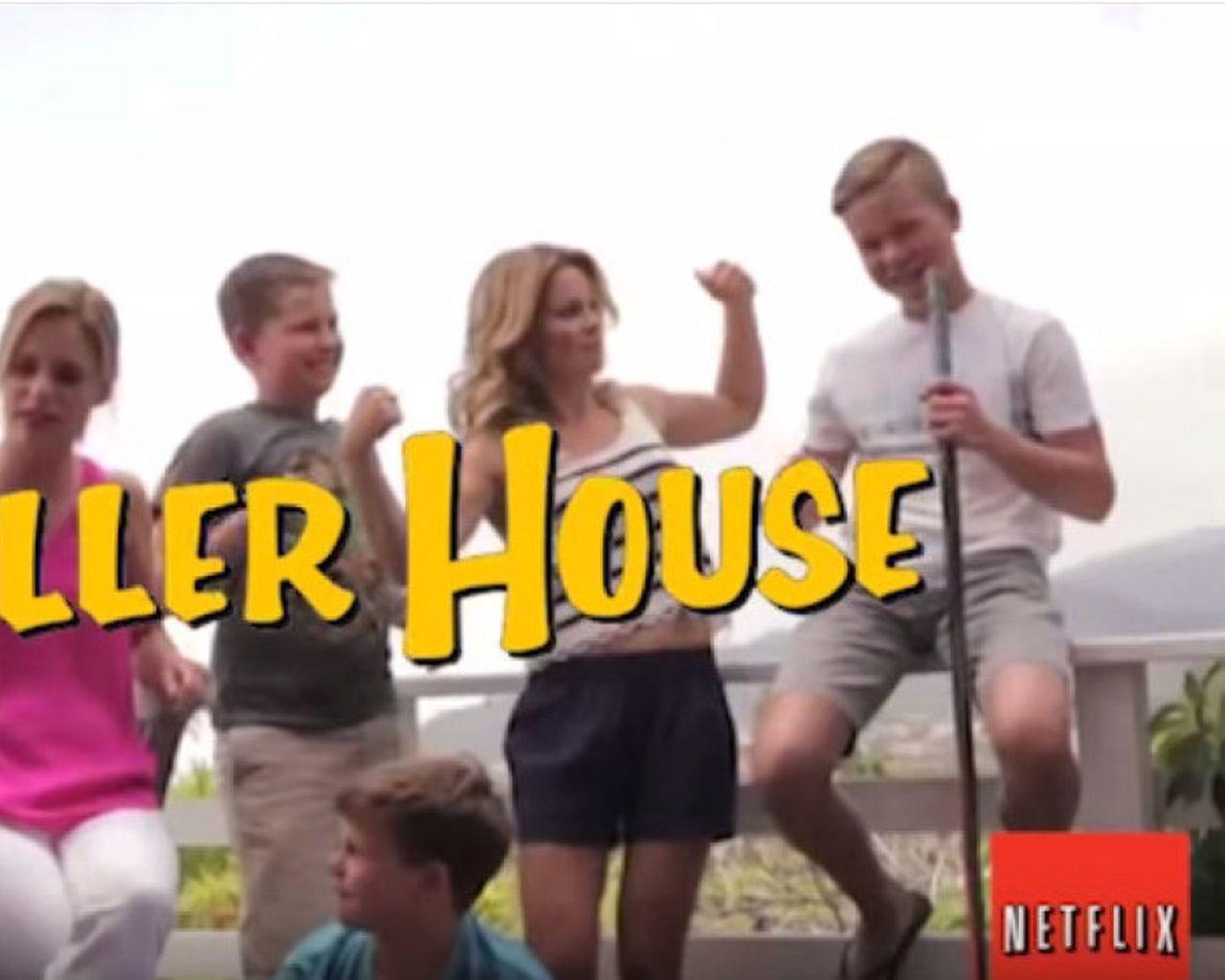 1280x1024 Older, wiser, 'Fuller'; most cast from 90s sitcom back in Full House reboot