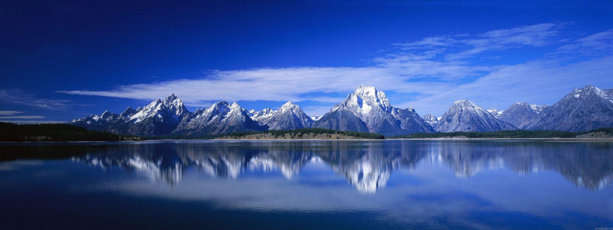 2048x768 widescreen background.
