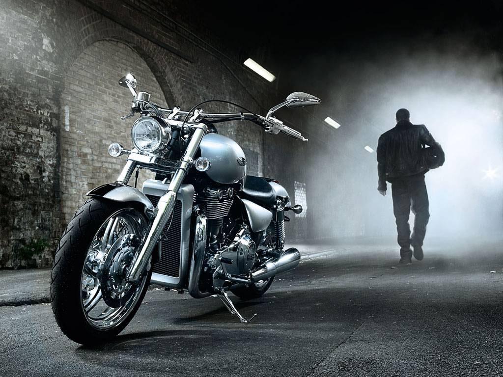 1024x768 Royal Enfield Wallpaper