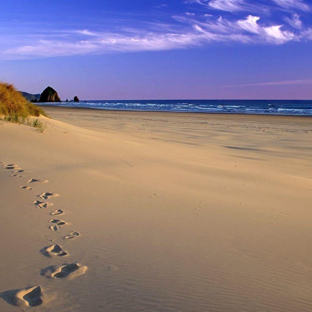 1024x1024 Sandy beach wallpaper