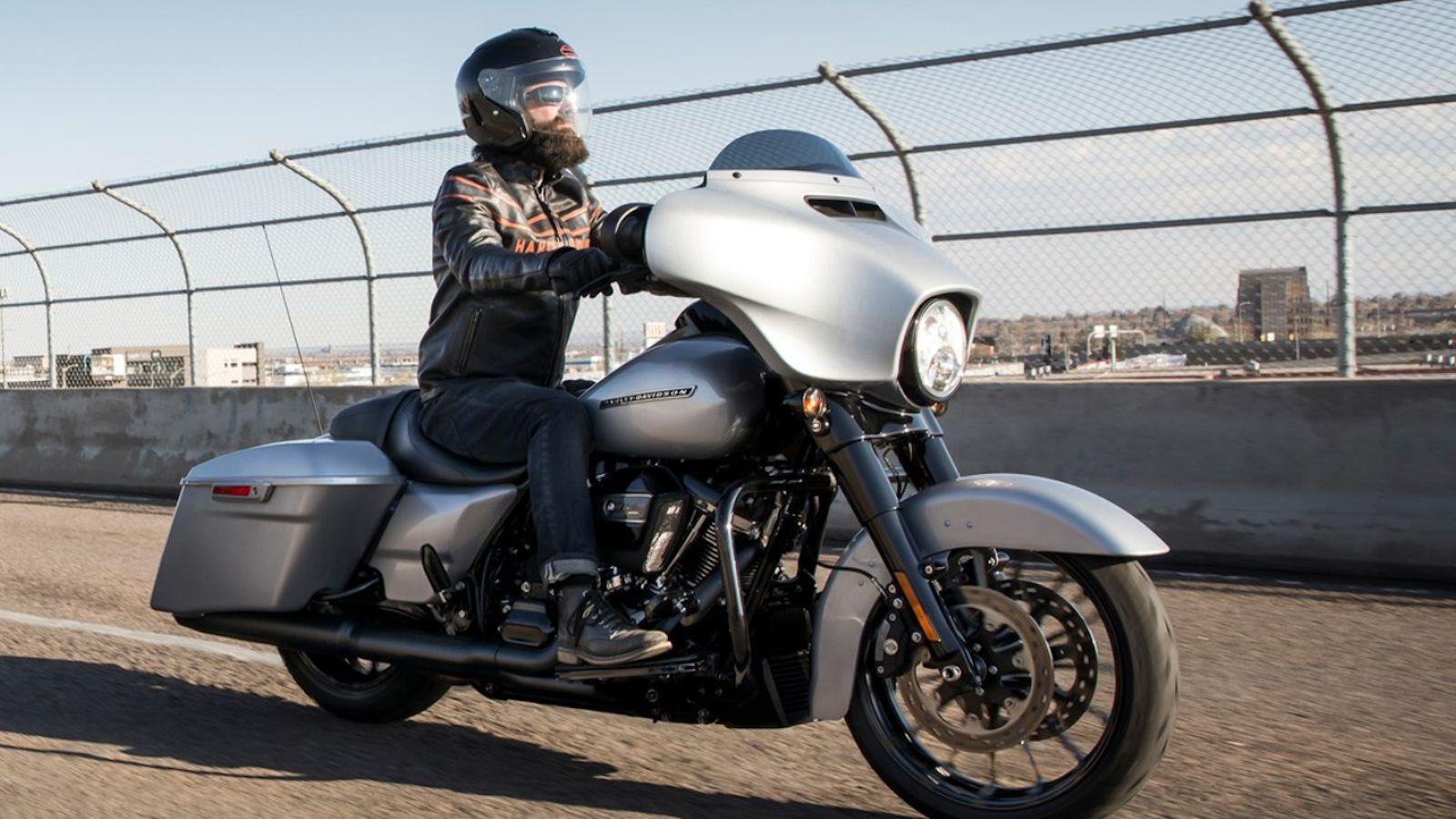 1600x900 Harley Davidson Street Glide Special Picture, Photo, Wallpaper