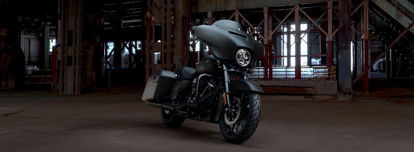 1629x600 Street Glide® Special. Motos 2019. Bécancour Harley Davidson®