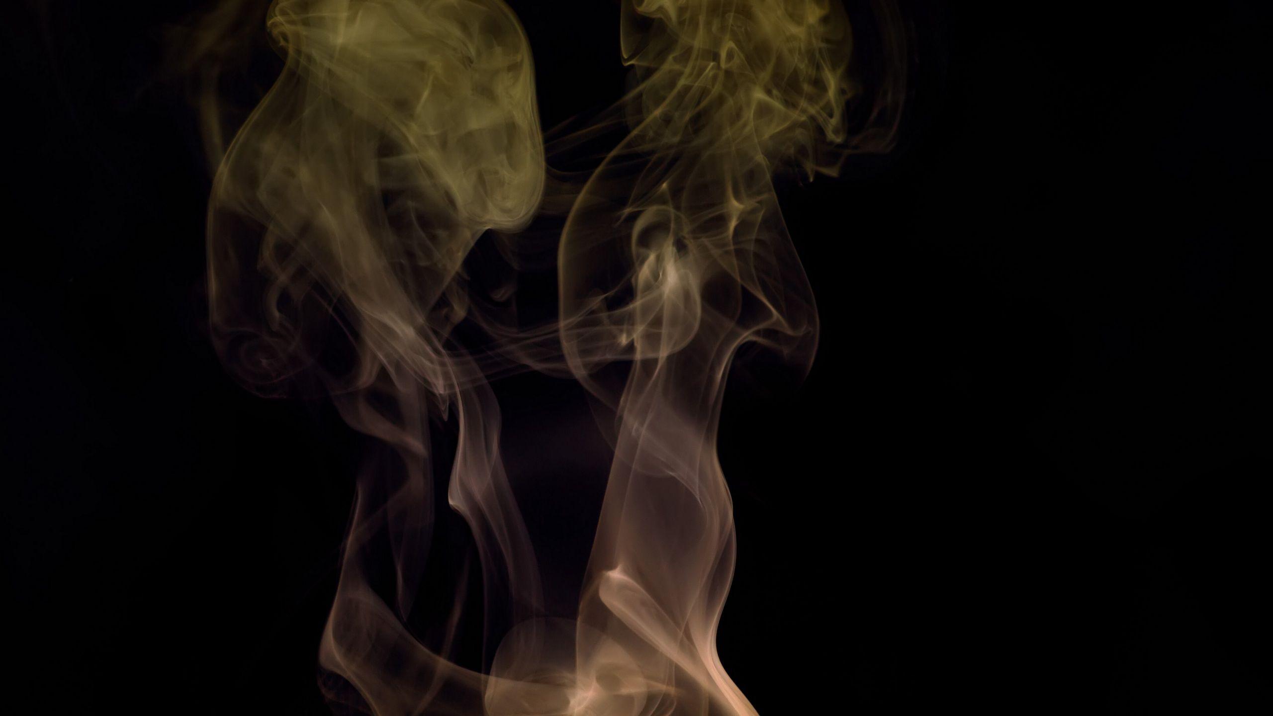 2560x1440 Wallpaper 4k colored smoke, smoke, clot, shroud 4k clot, colored smoke, Smoke