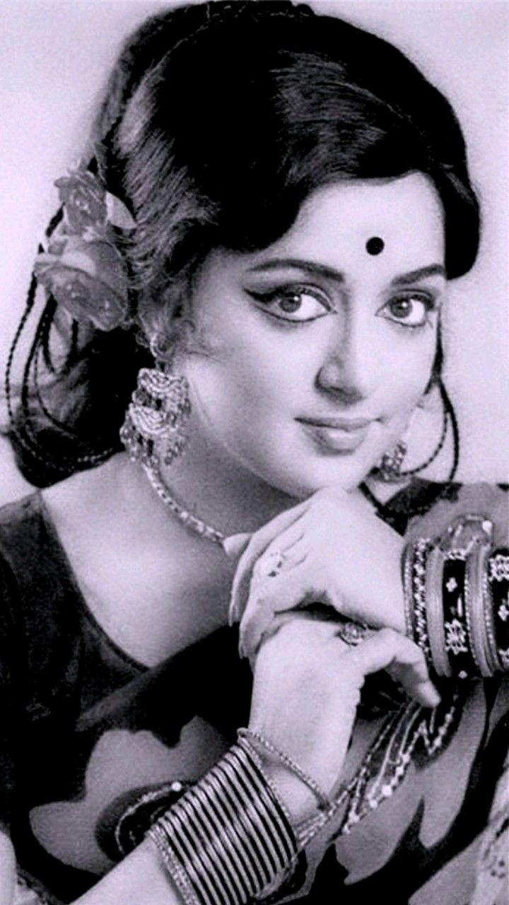 720x1280 Bollywood Old Actress Wallpaper