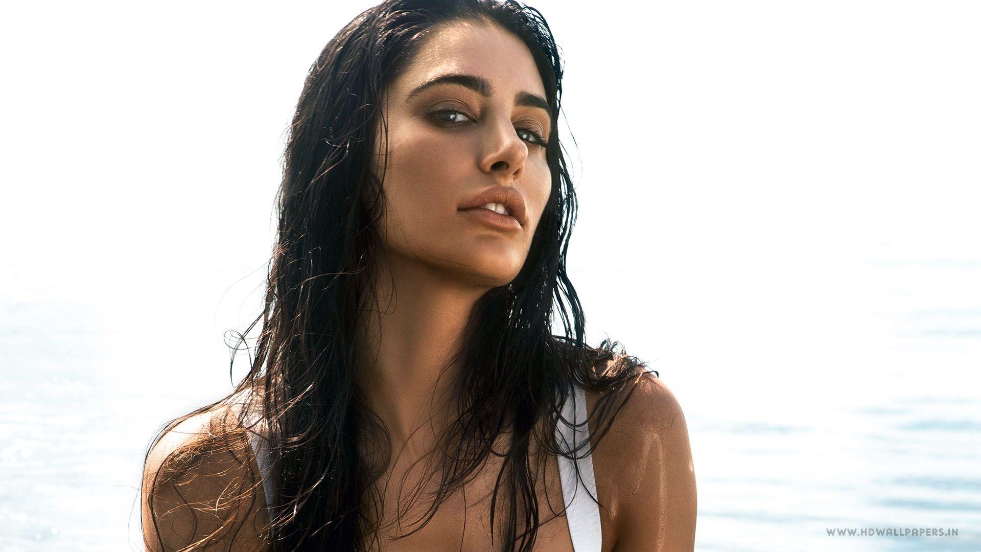 1920x1080 Nargis Fakhri Bollywood Actress Wallpaper in jpg format for free download