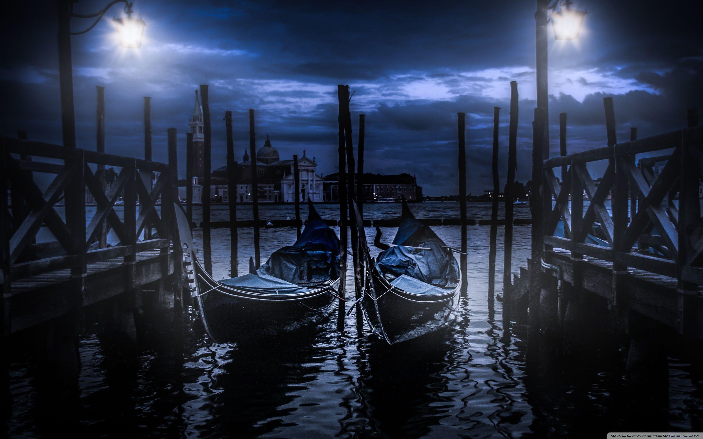 2880x1800 Gondolas in Venice at Night Ultra HD Desktop Background Wallpaper for 4K UHD TV : Widescreen & UltraWide Desktop & Laptop : Tablet