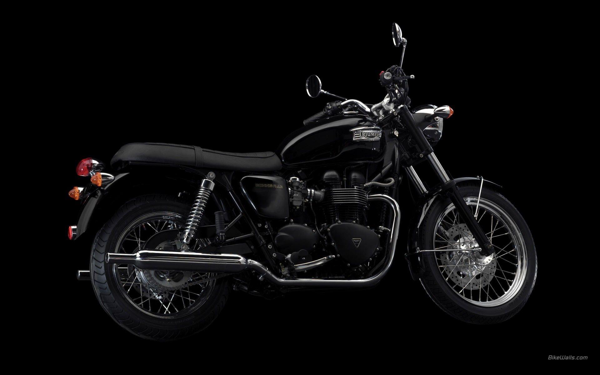 1920x1200 Triumph Motorcycles Wallpaper