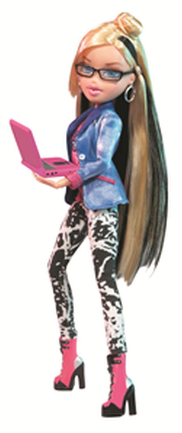 640x1519 Bratz My Passion Dolls