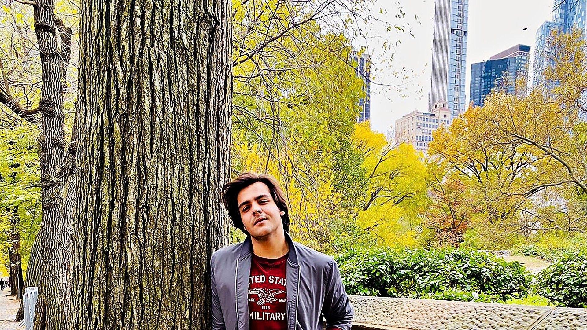1920x1080 Ashish Chanchlani Wallpaper HD 50764