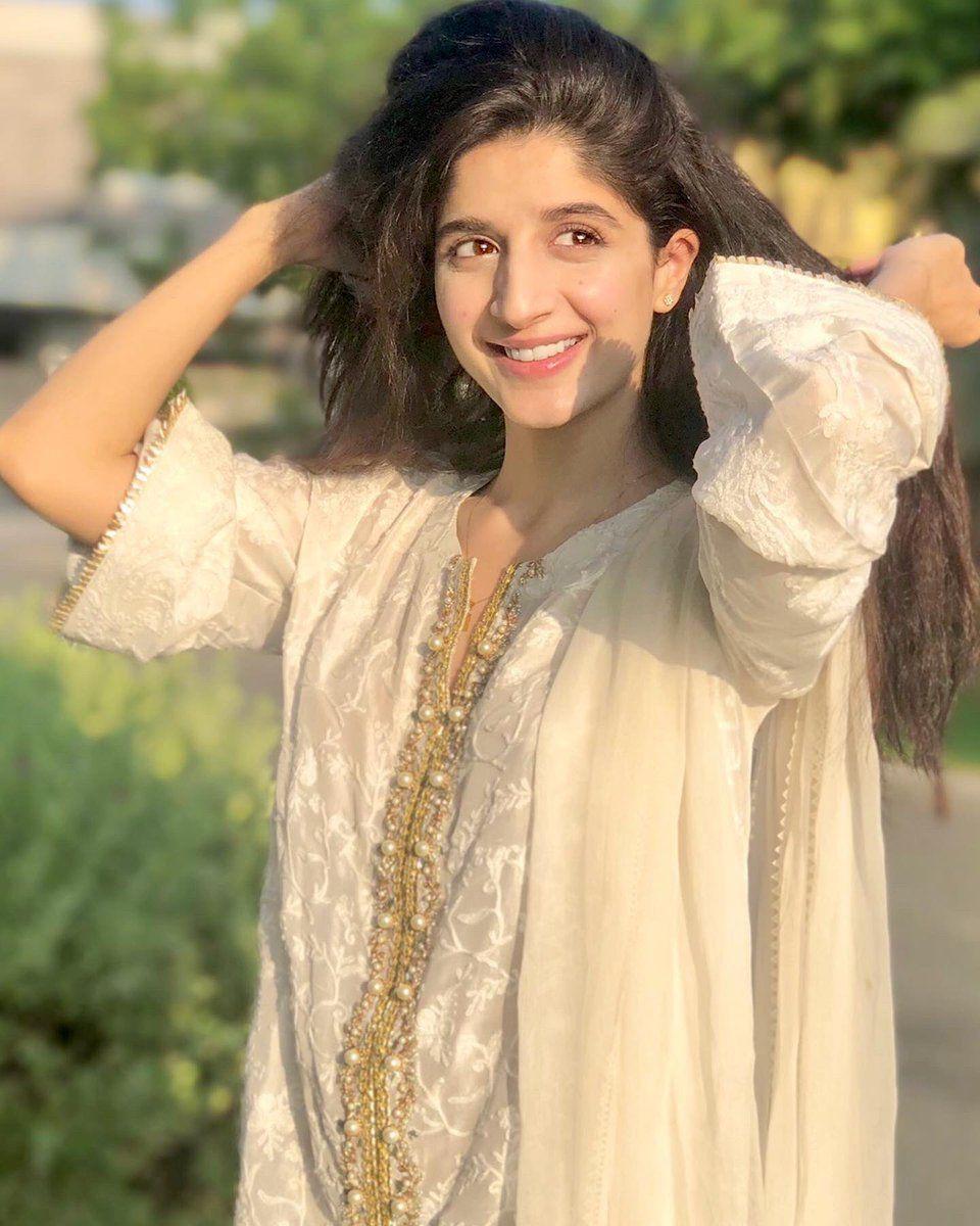 960x1200 MAWRA HOCANE (Hussain)