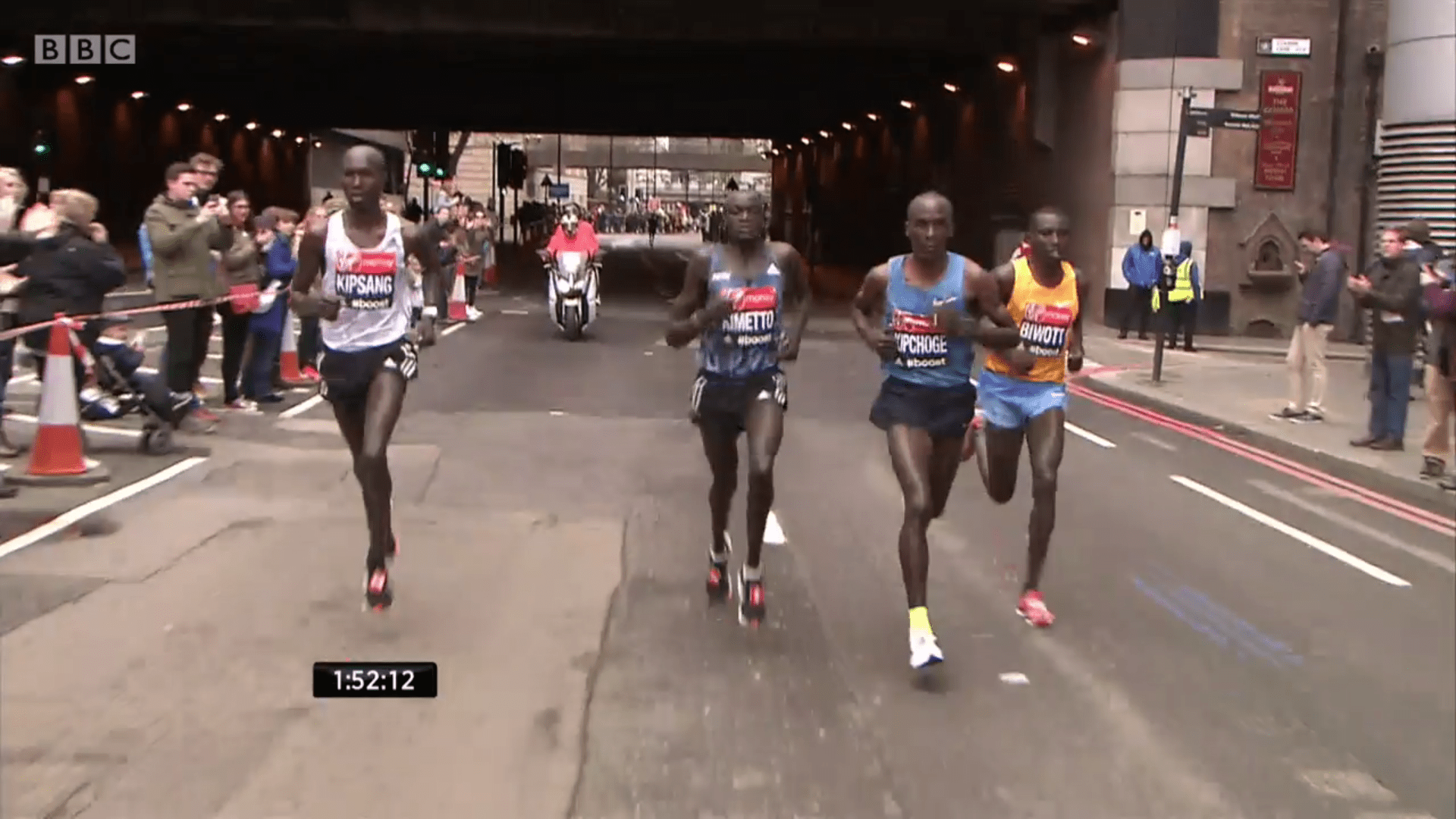 1920x1080 Did You Miss The Break In The Men's Race At The 2015 London Marathon? The Mystery Behind The One Minute Of Missing TV Coverage Explained