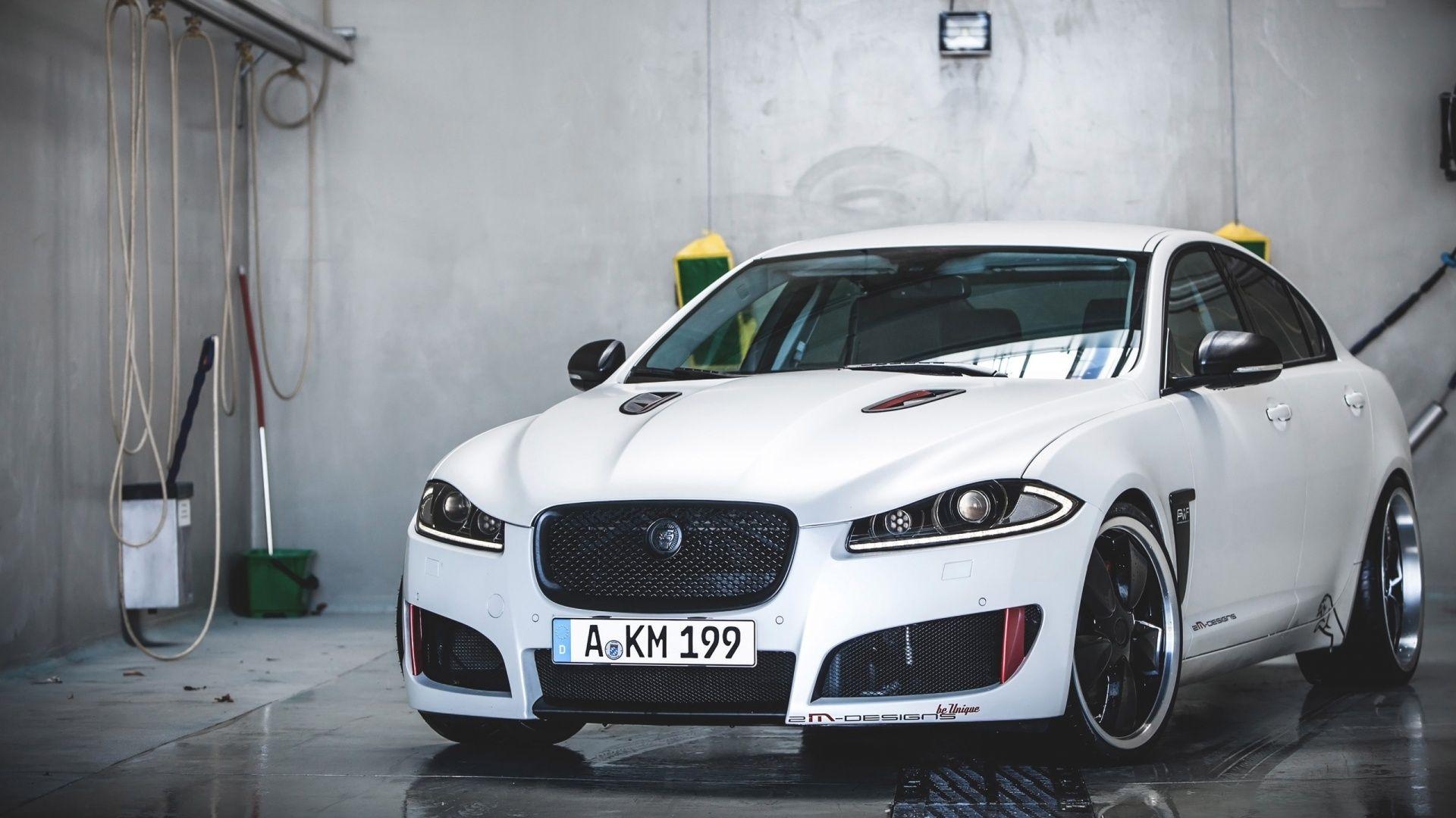 1920x1080 Jaguar XF Supercharged White Wallpaper. cars