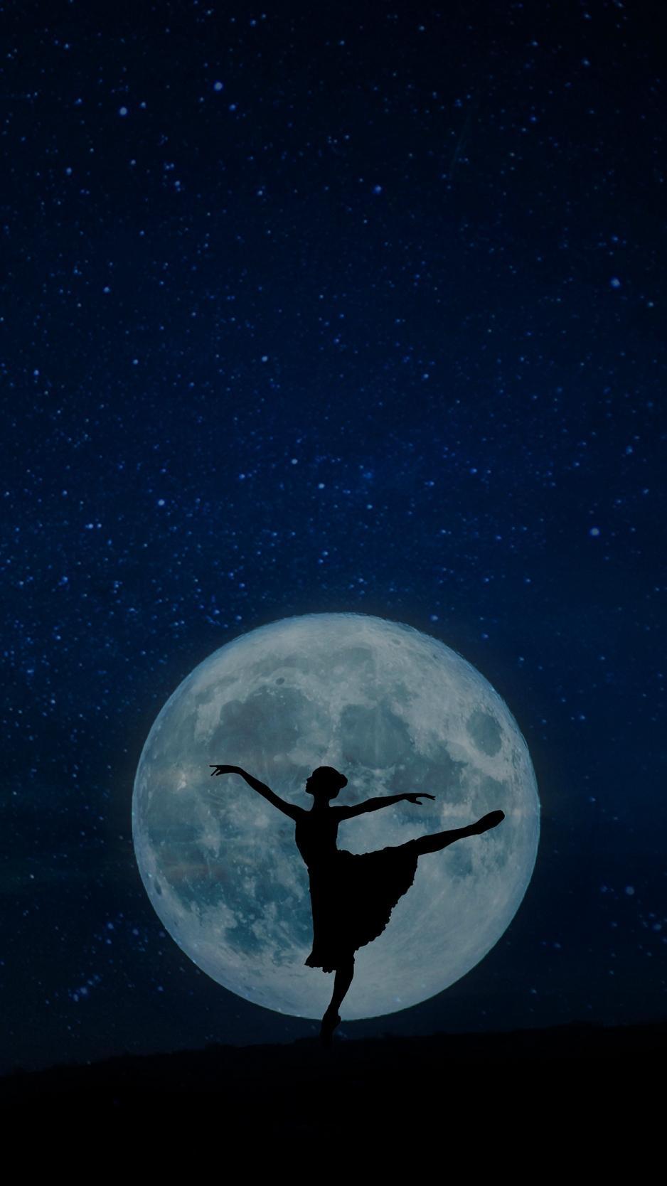 938x1668 Moonlit Dance Wallpaper