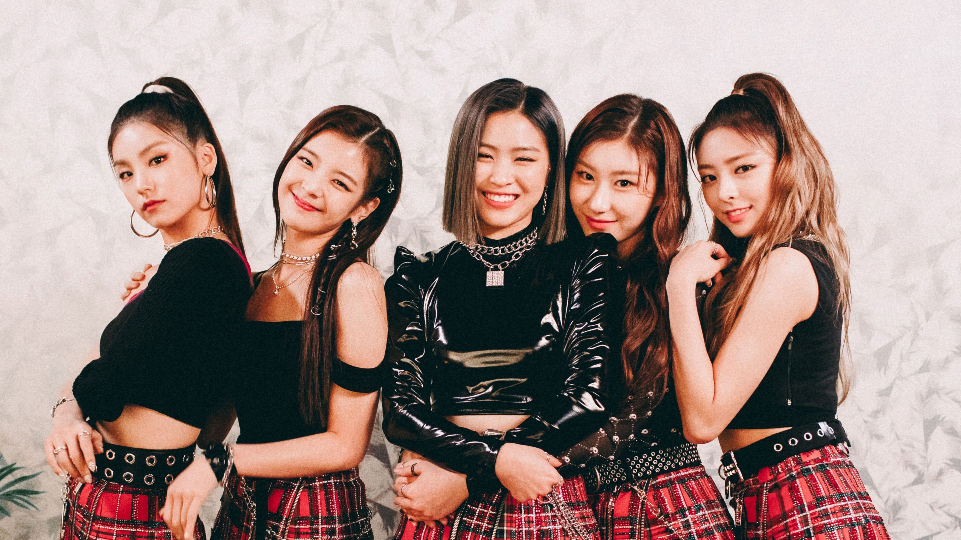 3840x2160 ITZY Wallpaper 4K, K Pop Singers, Yeji , Yuna