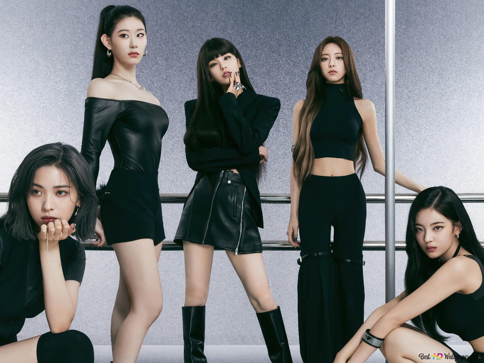 2048x1536 Itzy Deskk Wallpaper