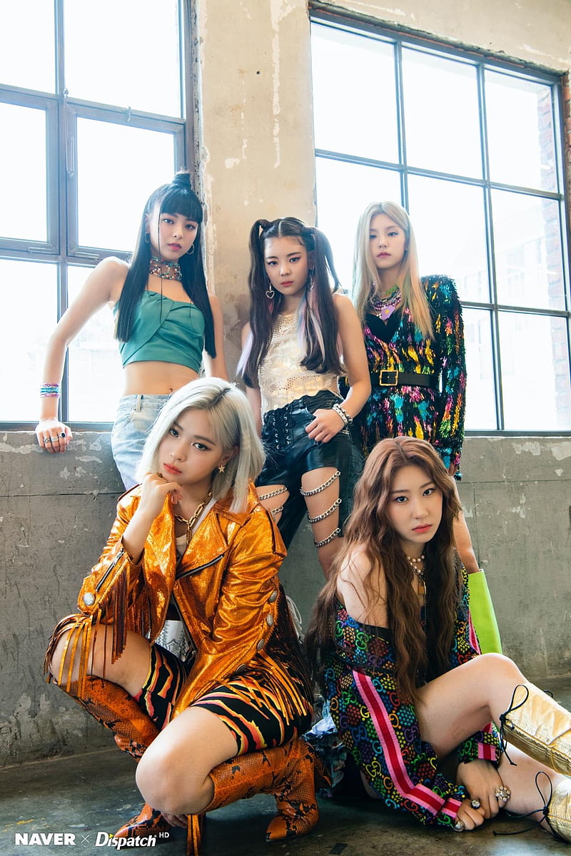 800x1200 Itzy, hwang yeji, jyp, korea, kpop, lee chaeryeong, lia, shin ryujin shin yuna, HD phone wallpaper