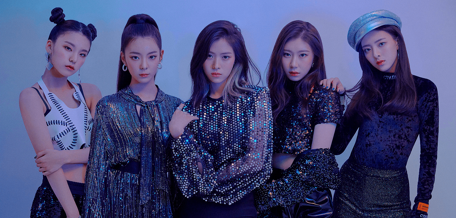 1600x767 Itzy PC 2022 Wallpaper