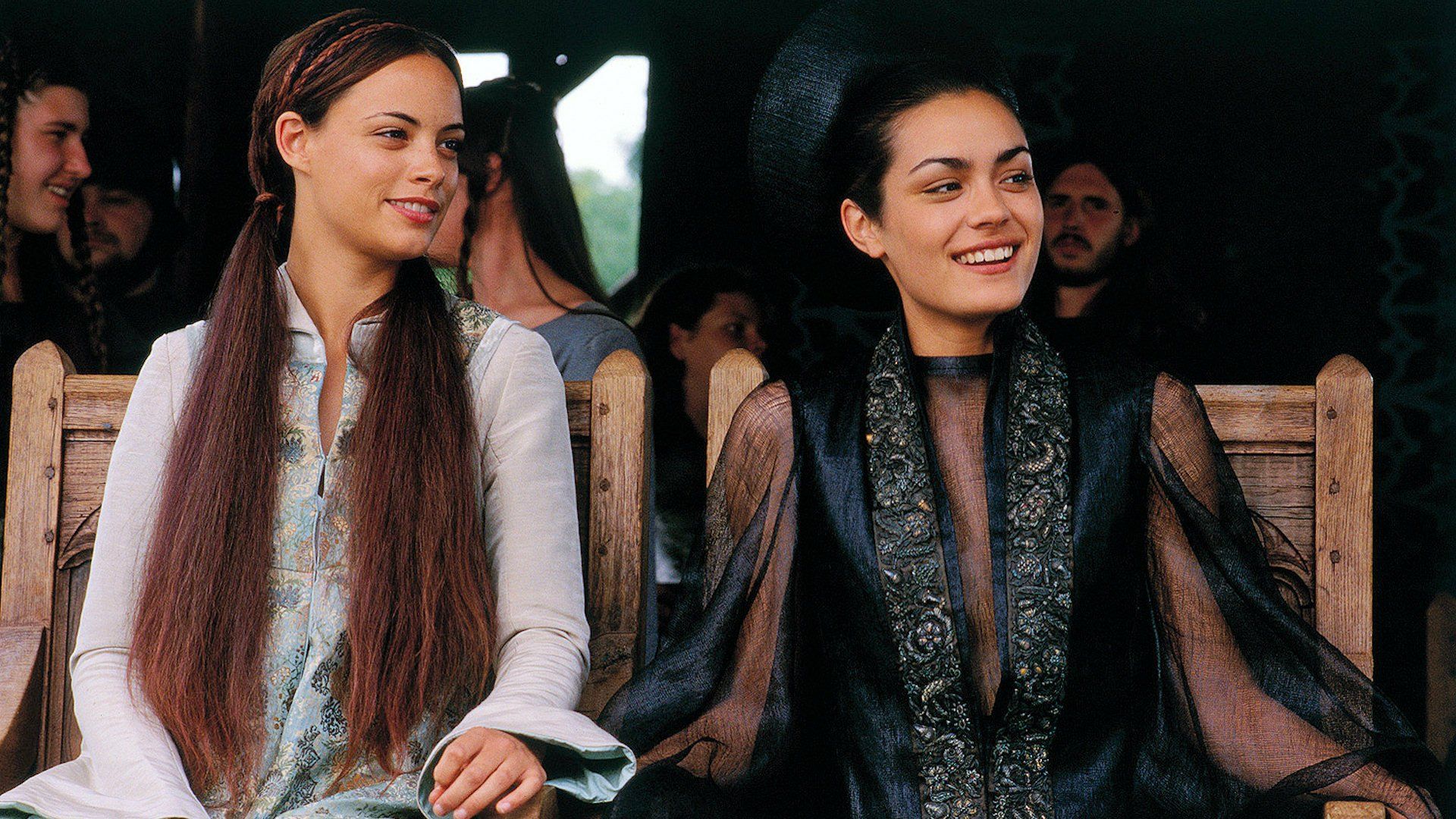 1920x1080 Download Bérénice Bejo Christiana Jocelyn Shannyn Sossamon Movie A Knight's Tale HD Wallpaperx1080