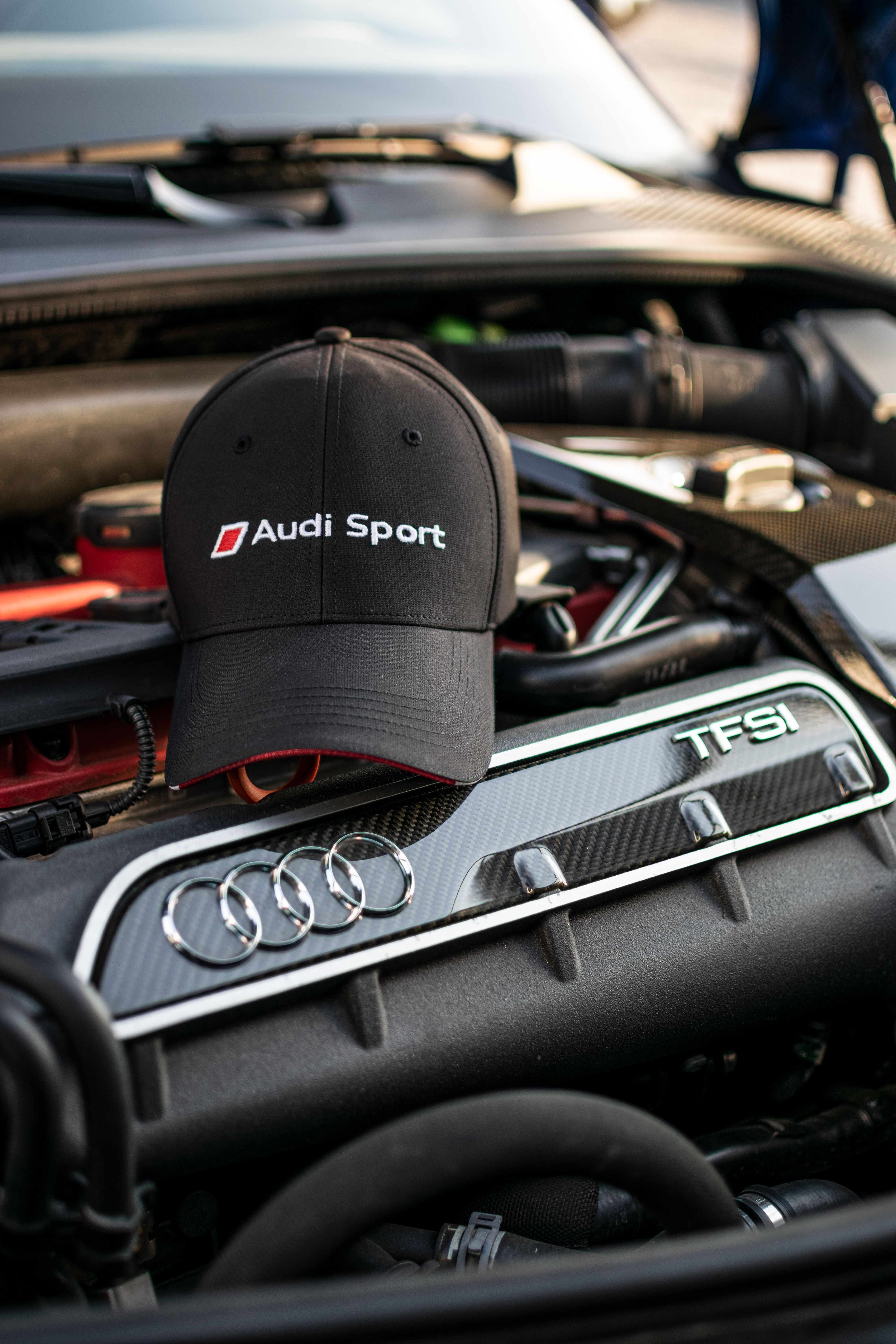 4000x6000 Audi Sport Cap on a Audi Five Cylinder Engine · Free