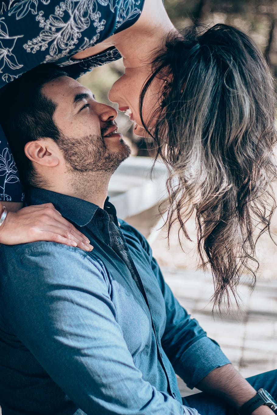 910x1365 the love forever, woman, standing, behind, man, couple, love, smile