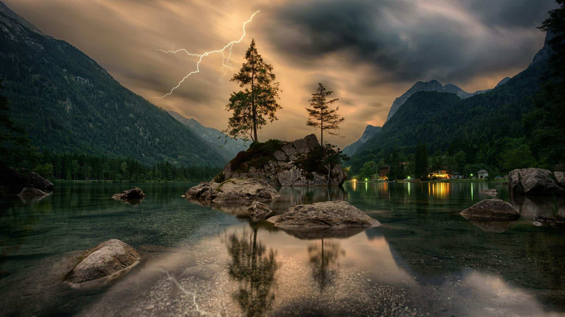 1920x1080 What to do if you're caught in a mountain storm