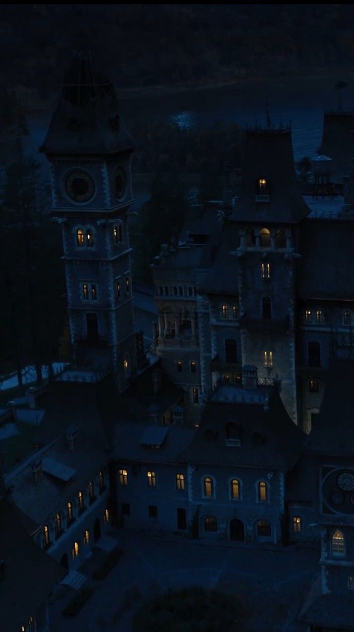 720x1286 Nevermore Academy, Wednesday Addams