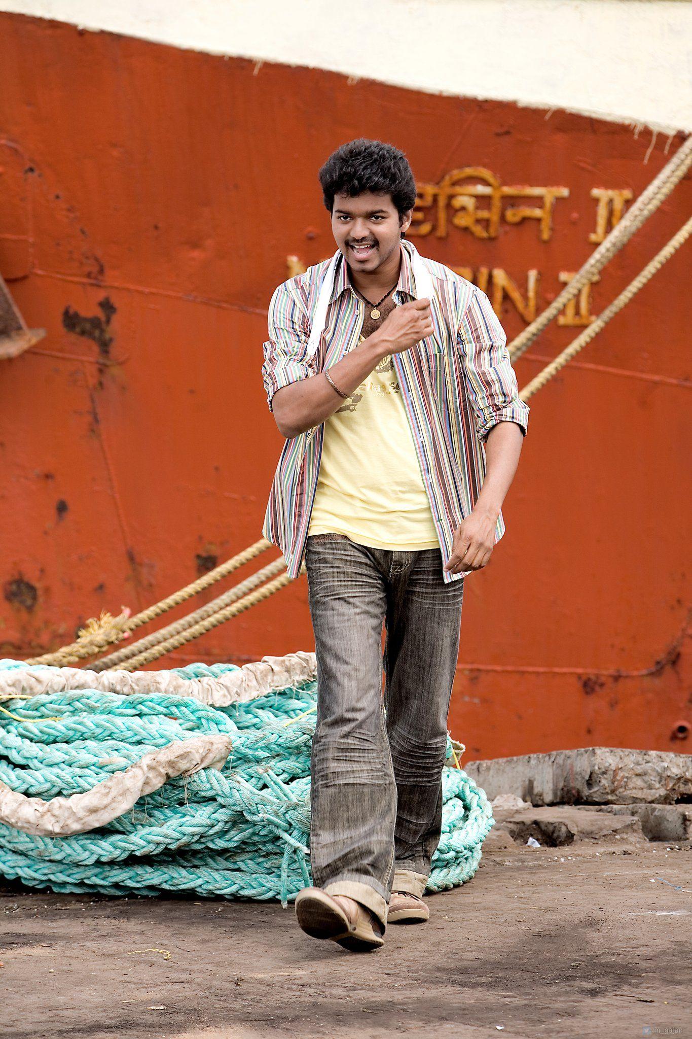 1365x2048 Vettaikaaran (2009)