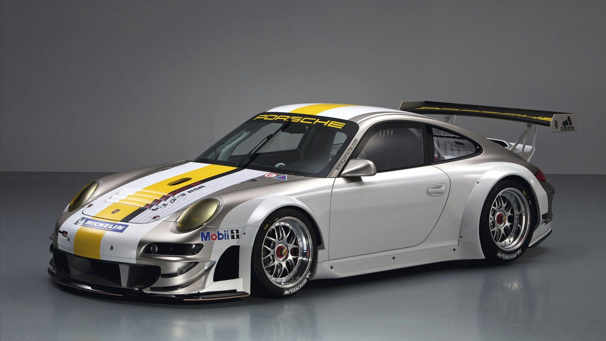 2560x1440 White Racing Porsche 911 GT3 RSR Super Sport C Wallpaper
