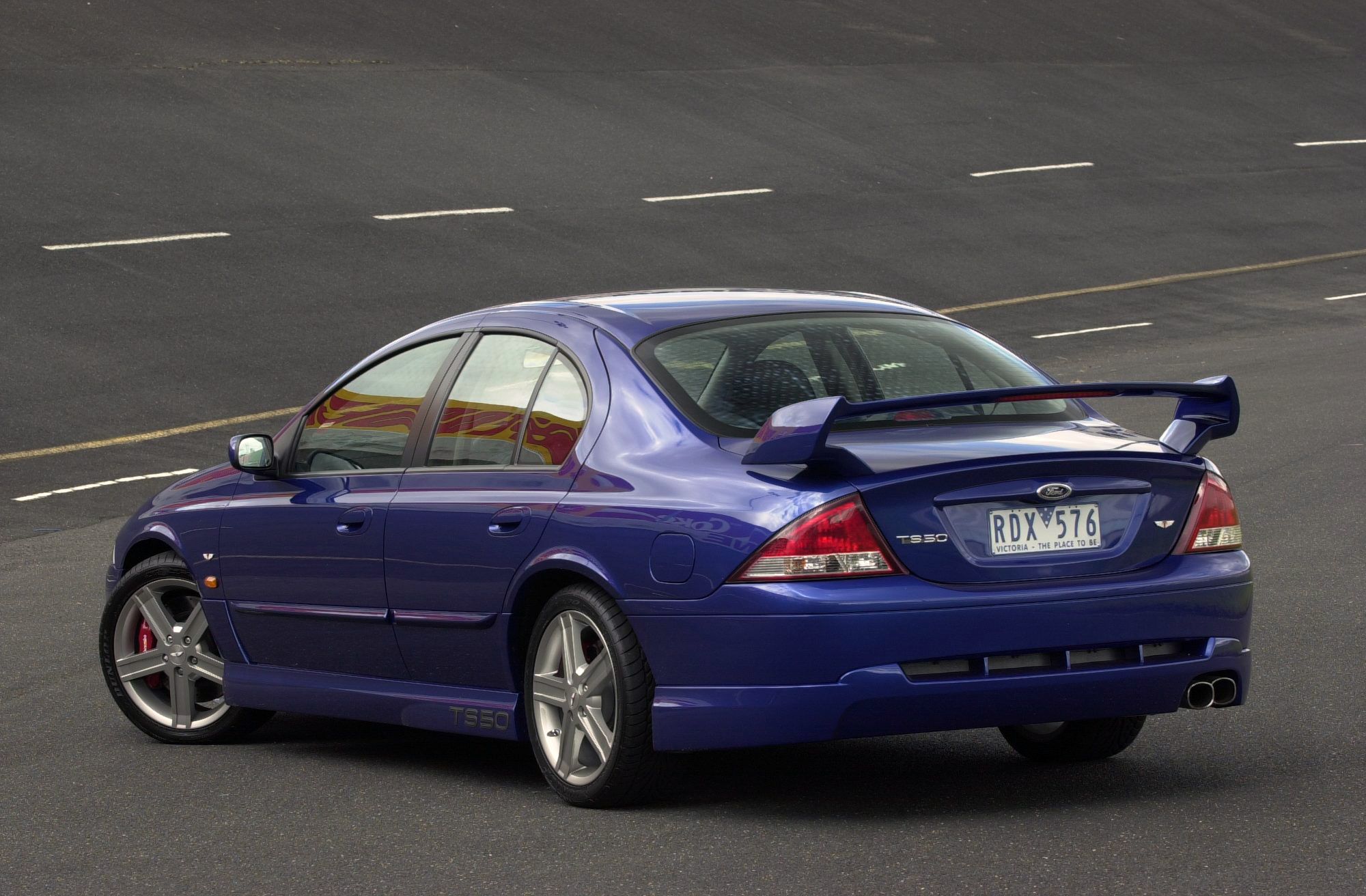 2000x1312 Ford Falcon AU Wallpaper