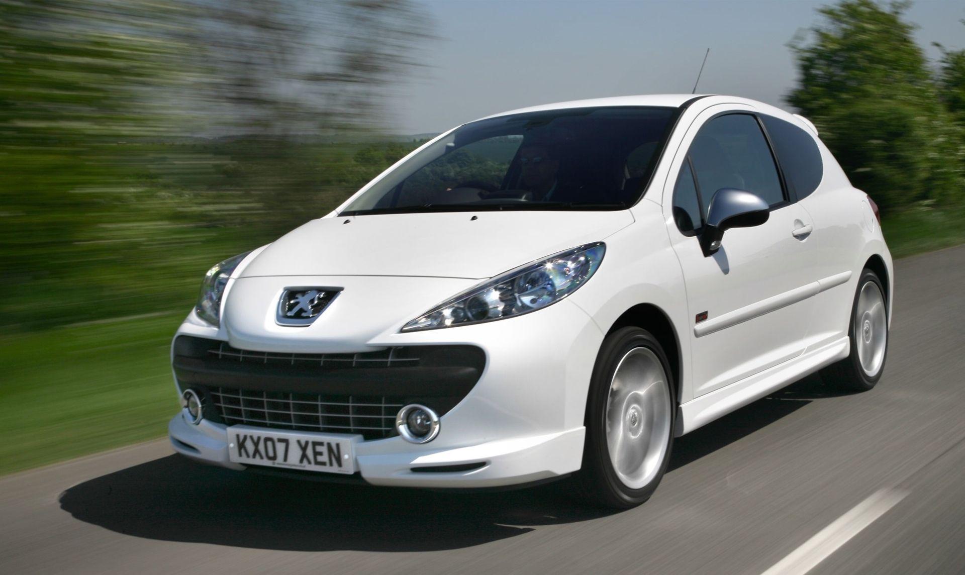 1920x1144 Free Peugeot 307 4K Wallpaper & Desktop HD Background for PC