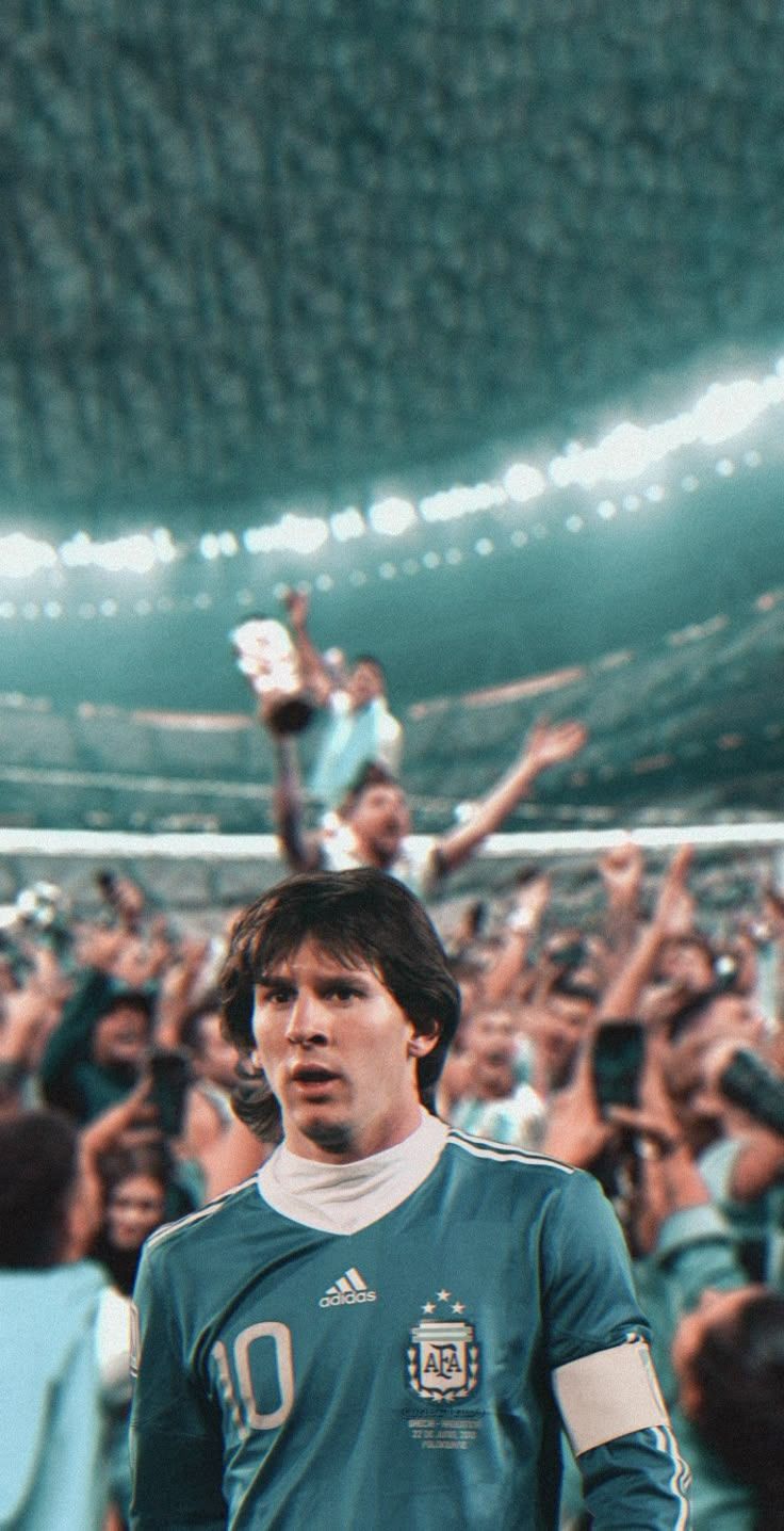 736x1436 Messi first and last World Cup