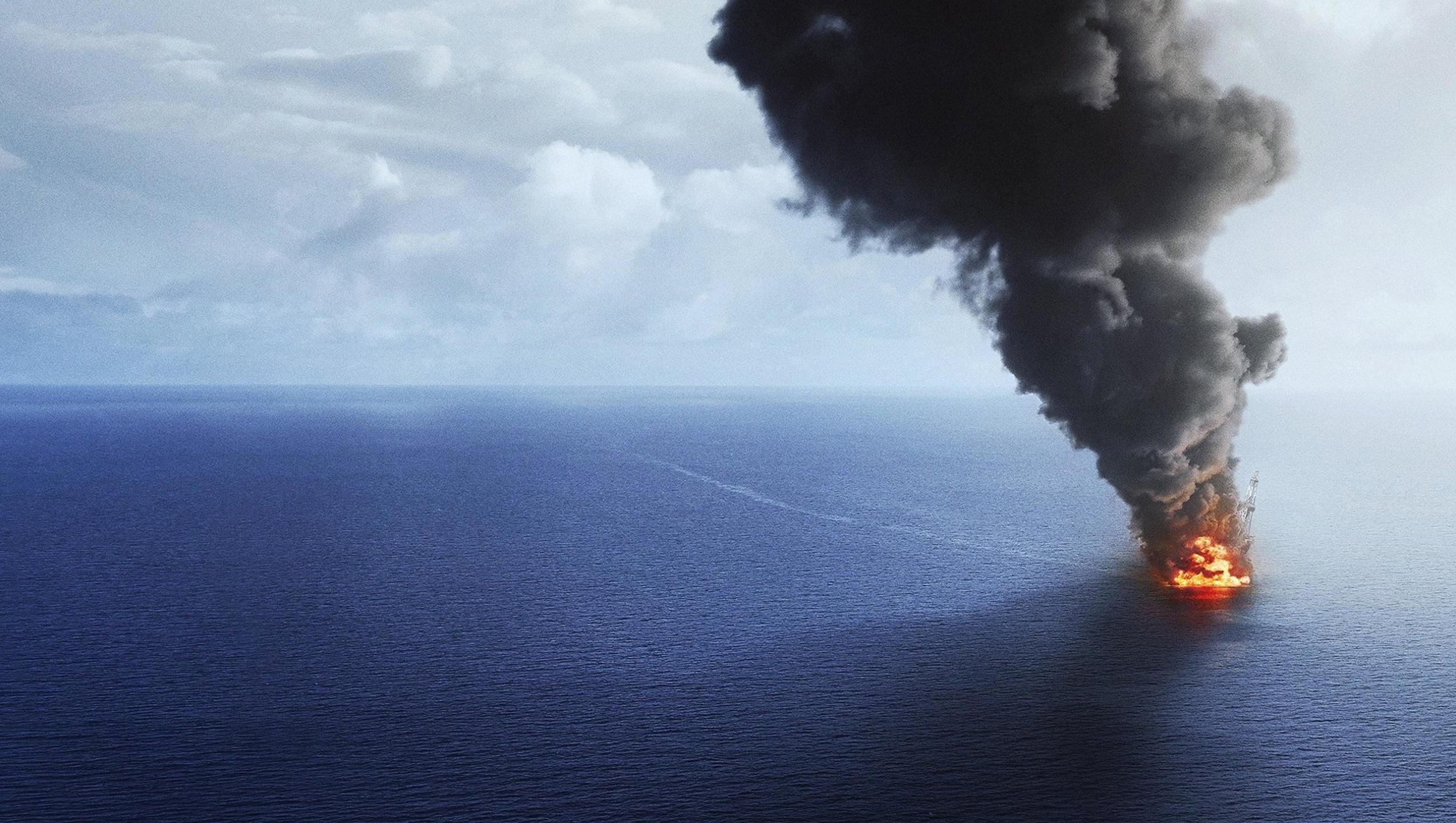 2552x1442 Deepwater Horizon (2016) Desktop Wallpaper