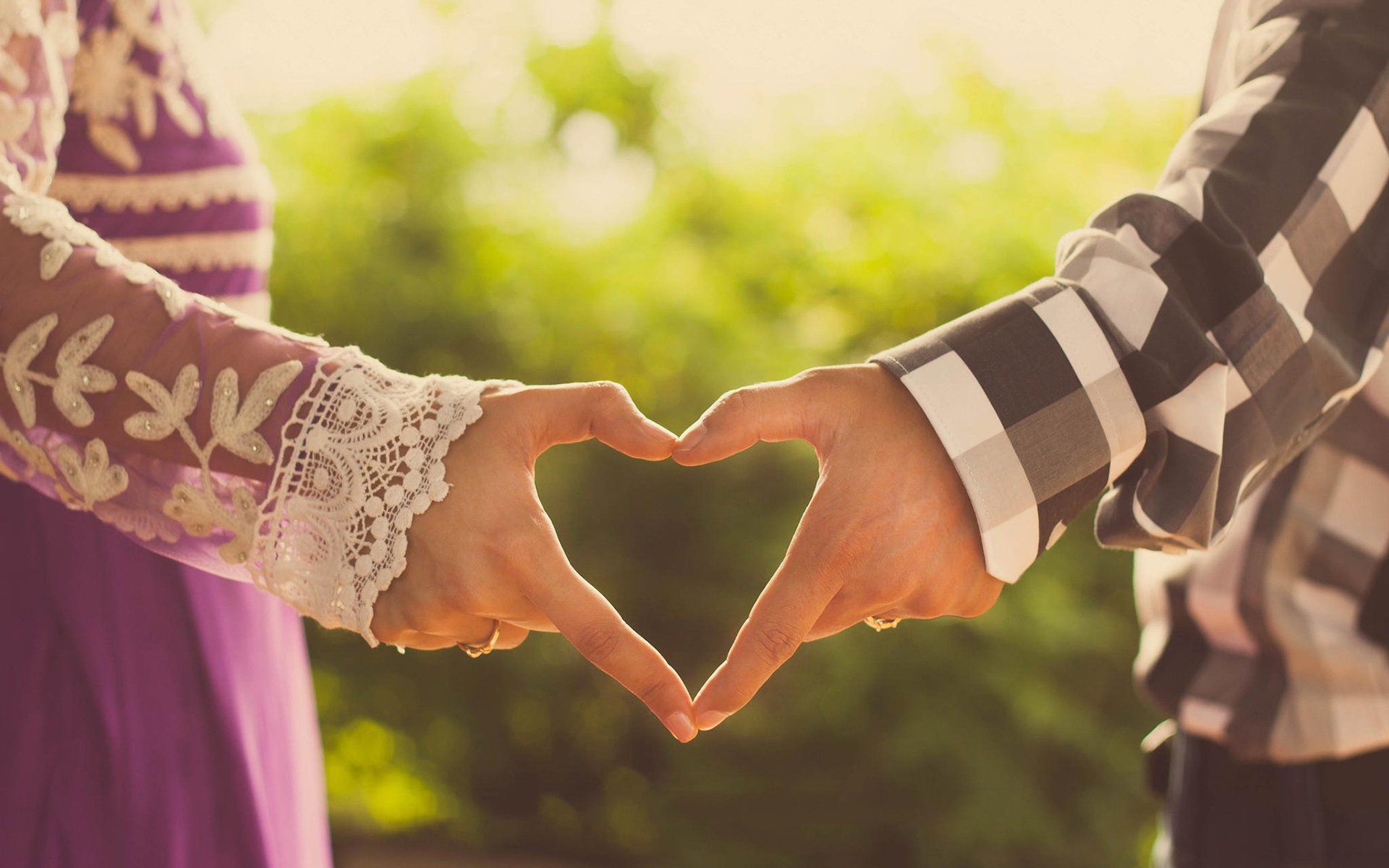 1920x1200 love, Heart, Couple, Hands, Male, Female Wallpaper HD / Desktop and Mobile Background